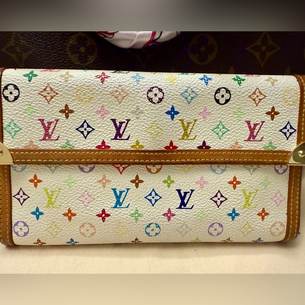 AUTHENTIC LOUIS VUITTON MULTICOLOR MONOGRAM INTERNATIONAL WALLET